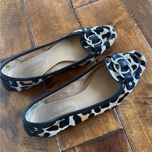 Elie‎ Tahari Size 7 Pony Hair Leopard Print Loafer